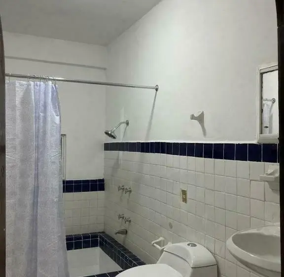 スイート, Lu Um Master Suites