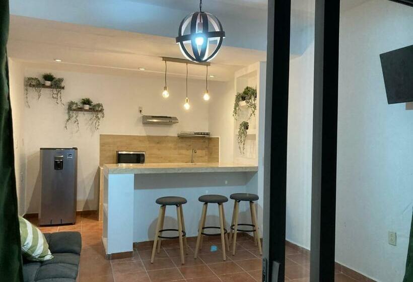 جناح, Lu Um Master Suites