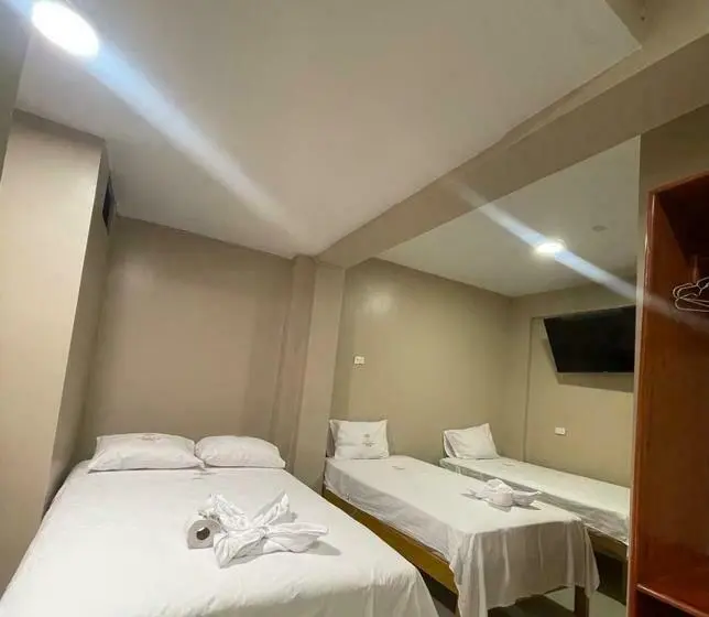 Camera Tripla Standard, Hostal Vs
