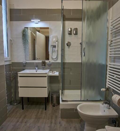 استودیوی لوکس, Cuore Di Bologna Suites