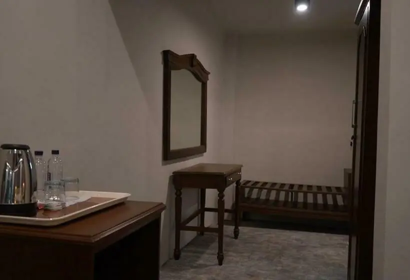 سوییت اجرایی, Destination Heritage Peshawar