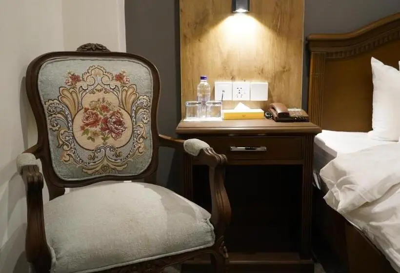 اتاق استاندارد یک نفره, Destination Heritage Peshawar