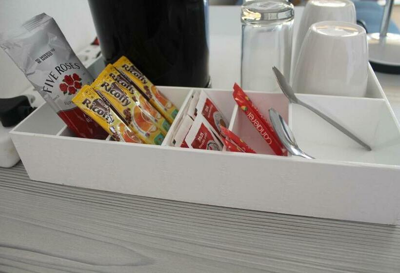 스탠다드 스튜디오 바다 전망, Wharf Side Inn