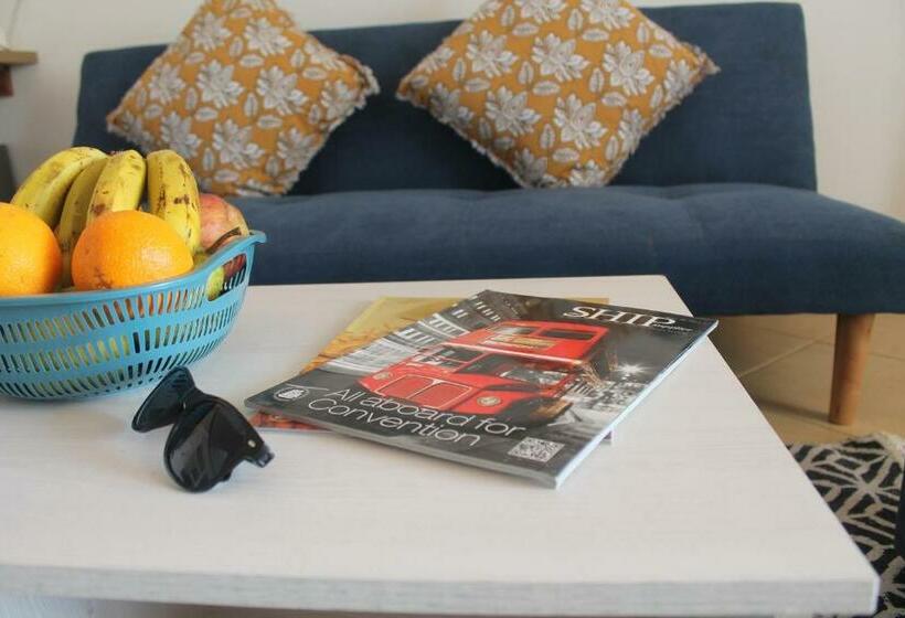 스탠다드 스튜디오 바다 전망, Wharf Side Inn