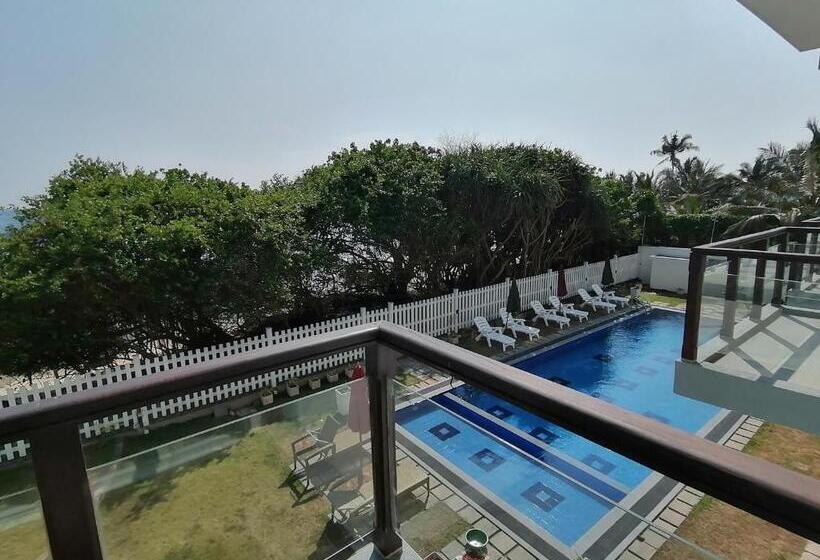Трехместный Superior Вид на Море, Ara Beach Resort Mirissa