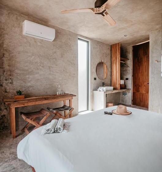 Quarto Estandar com Sacada, Dos Mares Barefoot