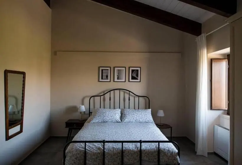 Perhehuone Vuoristonäkymä, Parva Vinea Agriturismo