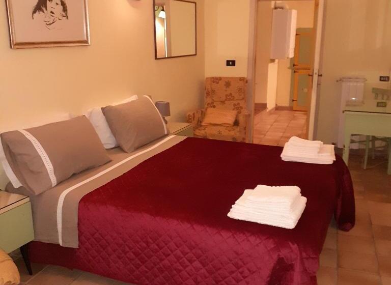 اتاق استاندارد سه نفره, Casa Nel Vicoletto