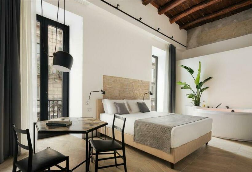 سوئیت با وان آب گرم, Mirabilis Relais