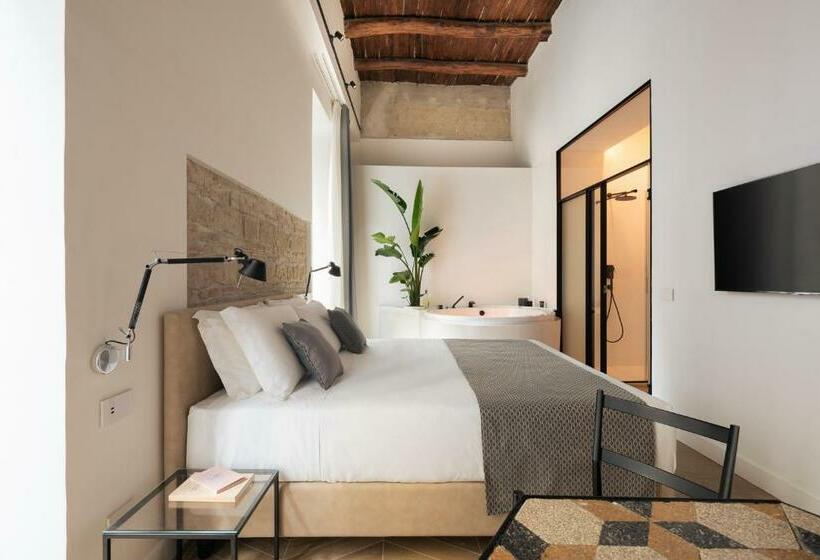 سوئیت با وان آب گرم, Mirabilis Relais