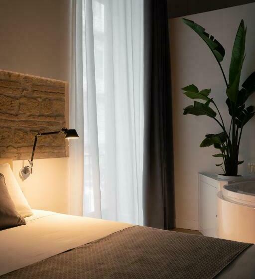 سوئیت با وان آب گرم, Mirabilis Relais