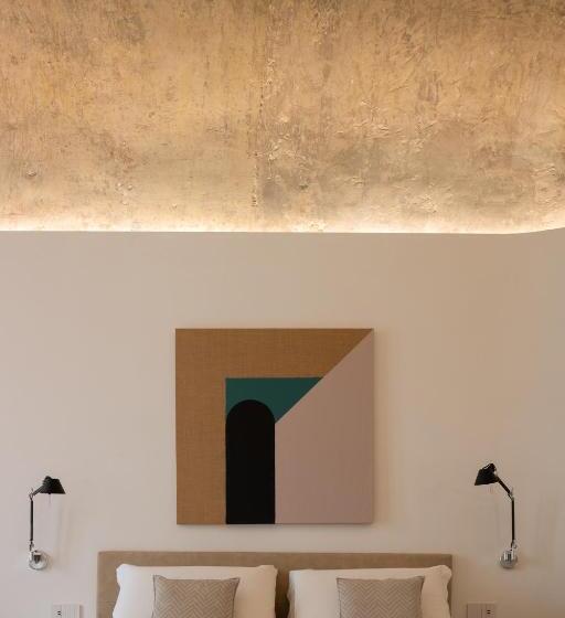 اتاق لوکس, Mirabilis Relais