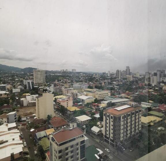 Standard Studio with Views, Baseline Premier Studio With Mountain View