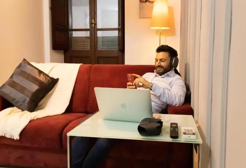 سوییت جونیور, Locanda Del Buongustaio