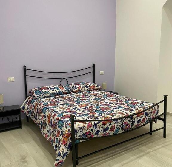 اتاق استاندارد با تخت بزرگ, My Brilliant Home With Jacuzzi 2 Steps From St Toledo