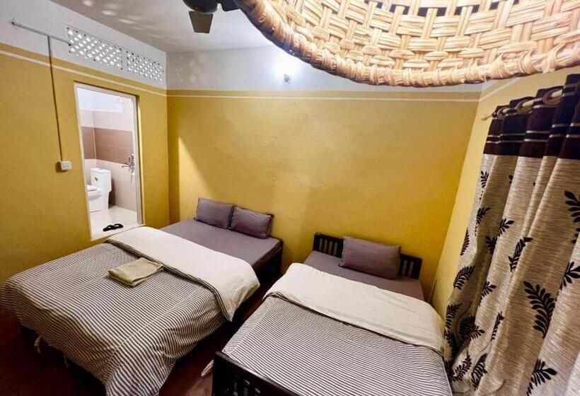 اتاق اکونومی, Paris Guest House