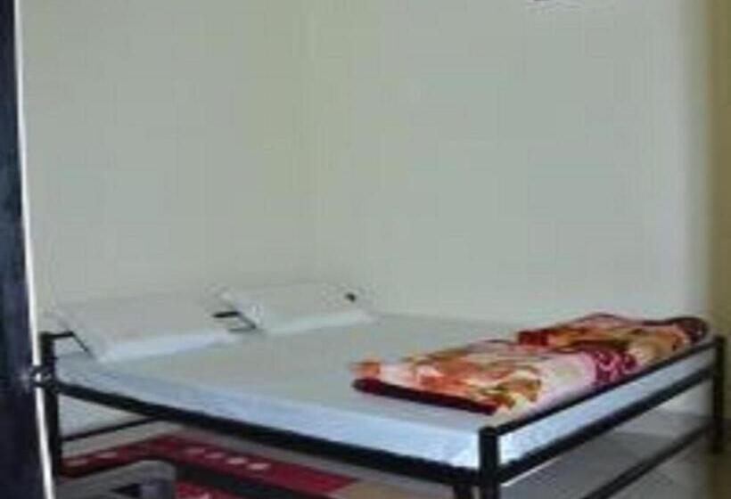 デラックスルーム, Ankur Guest House, Prayagraj