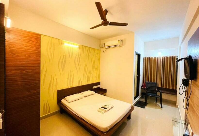 Pokój Deluxe, Radha