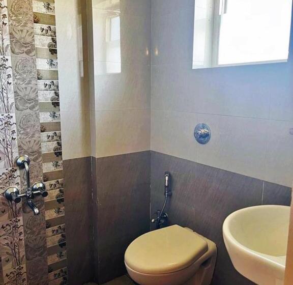 Pokój Standard, Radha