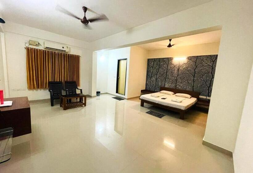 Pokój Superior, Radha