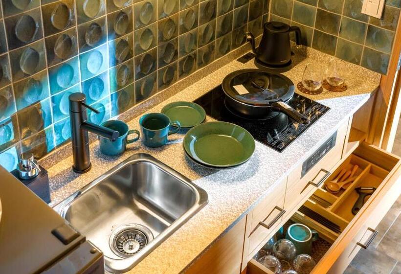 חדר סטנדרט לארבעה, Beacon Onomichi