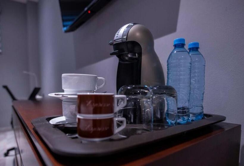 Полулюкс, La Querencia