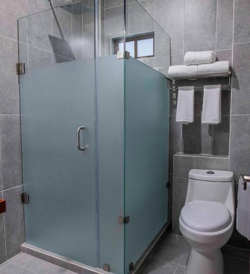 Полулюкс, La Querencia