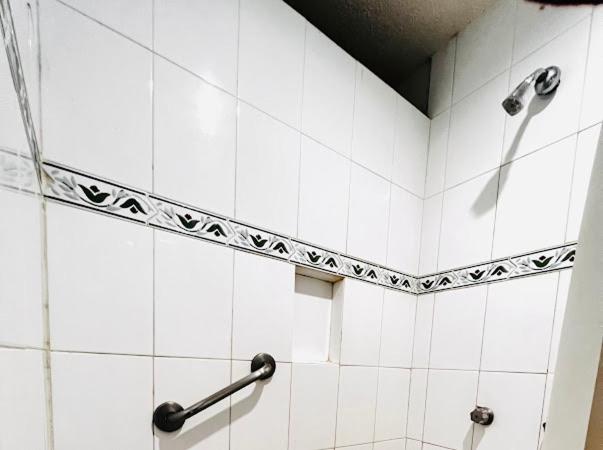 اتاق اکونومی, Nueva Antequera