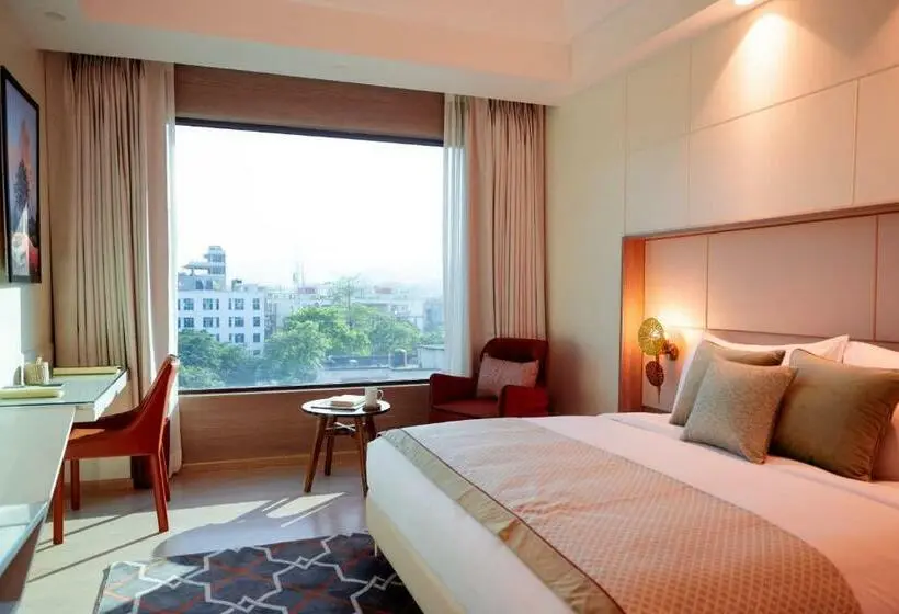 スタンダードルーム, The Greenwood Guwahati   A Luxury Boutique