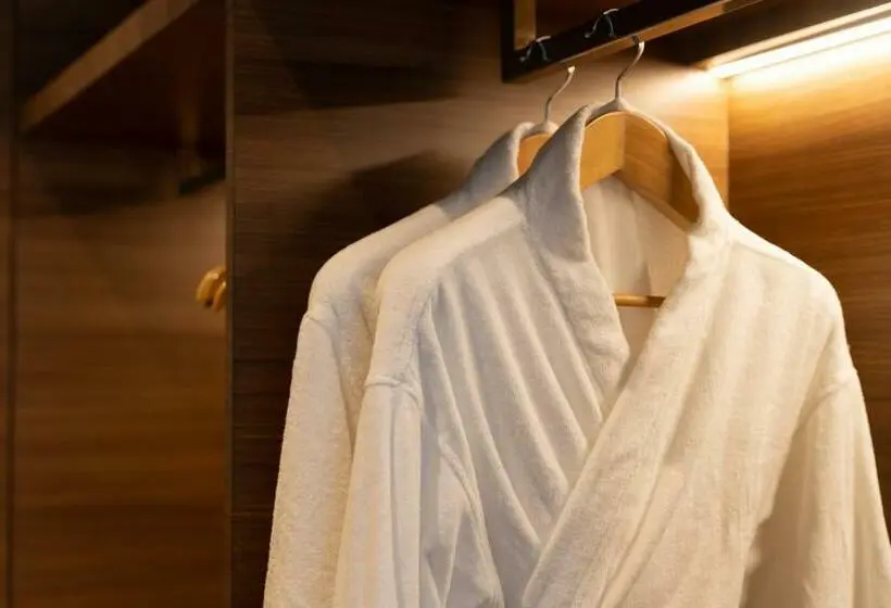 スイート, The Greenwood Guwahati   A Luxury Boutique