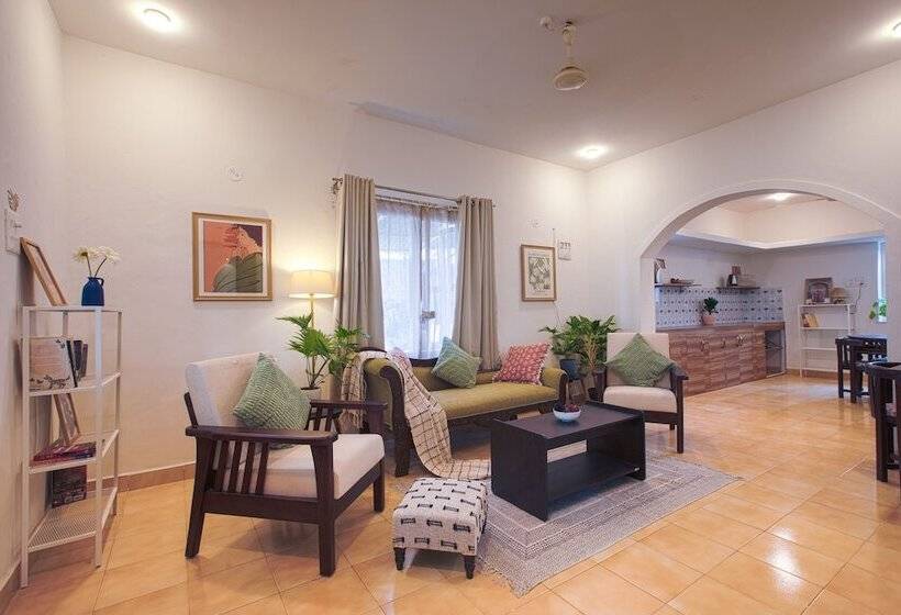 Villa 1 Makuuhuone, Woodpegger By The Beach, Mandrem