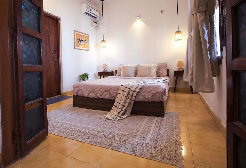 Villa 1 Makuuhuone, Woodpegger By The Beach, Mandrem