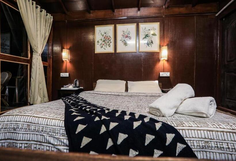 Maja/Mökki, Woodpegger By The Beach, Mandrem