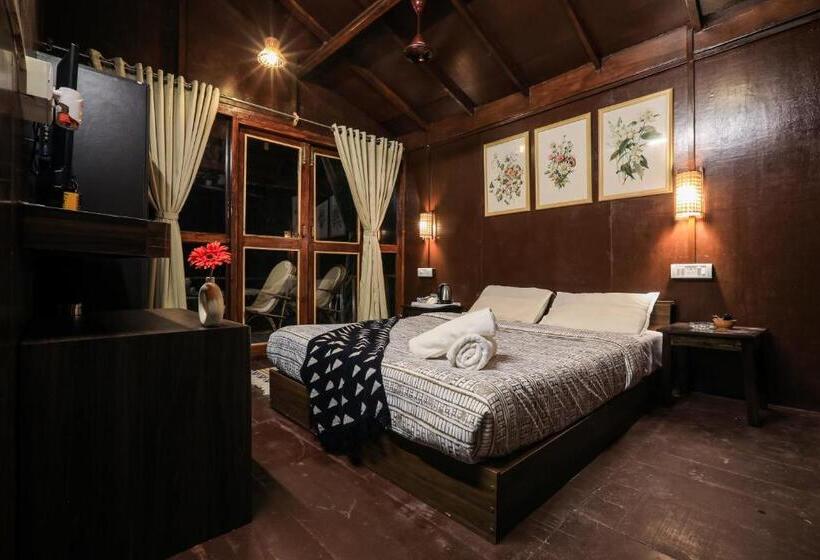 Maja/Mökki, Woodpegger By The Beach, Mandrem