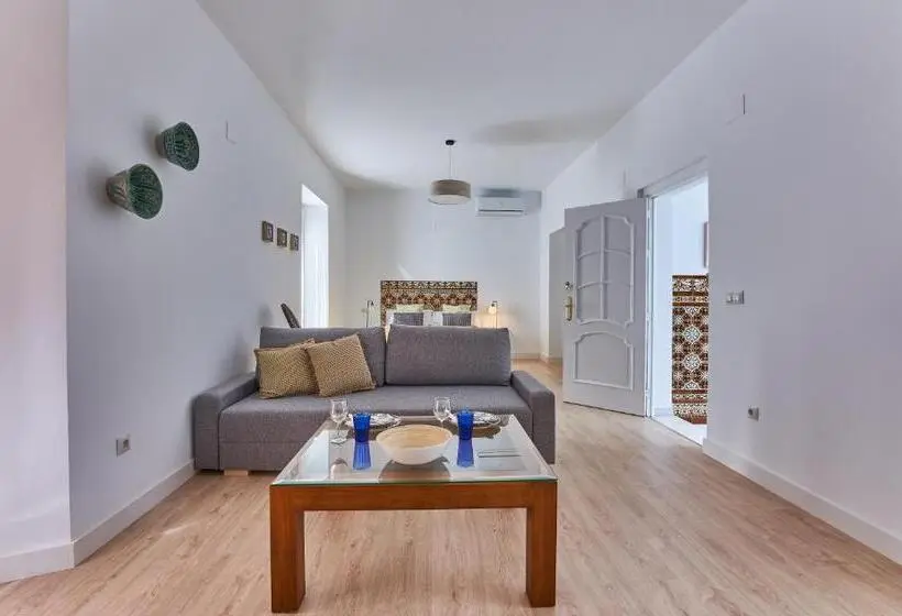 اتاق لوکس با بالکن, Casa Pureza