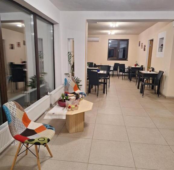 Вилла 1 Спальня, Pensiunea Podul Simonului