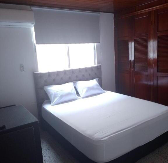 חדר סטנדרט, Med Suites 94