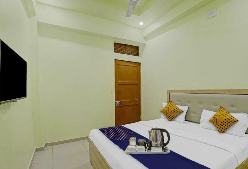 اتاق کلاسیک سه تخته, Spot On Hotel Sleep Inn