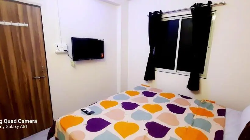 Suite Deluxe, Jampore Inn