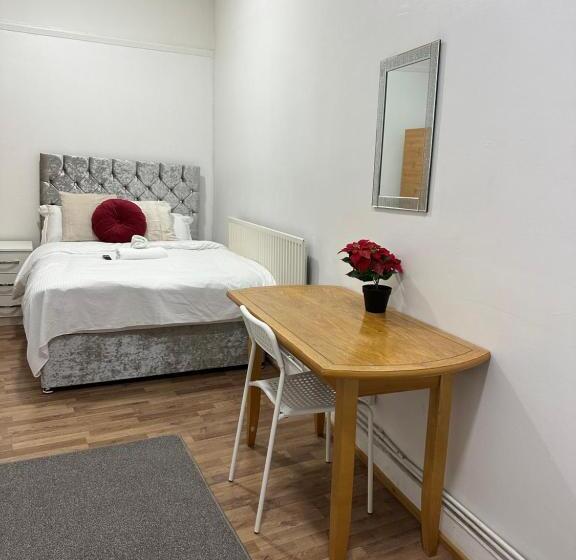 חדר סטנדרט חדר אמבטיה משותף, City Lodge Shadwell