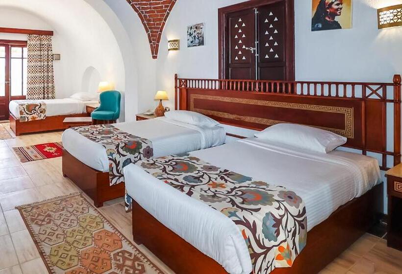 اتاق خانوادگی, Beach Safari Nubian Resort