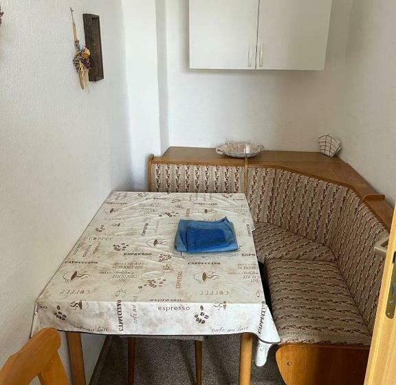 Номер Стандарт Трехместный, Pension Für Monteure In Leisnig