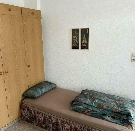 Номер Стандарт Трехместный, Pension Für Monteure In Leisnig