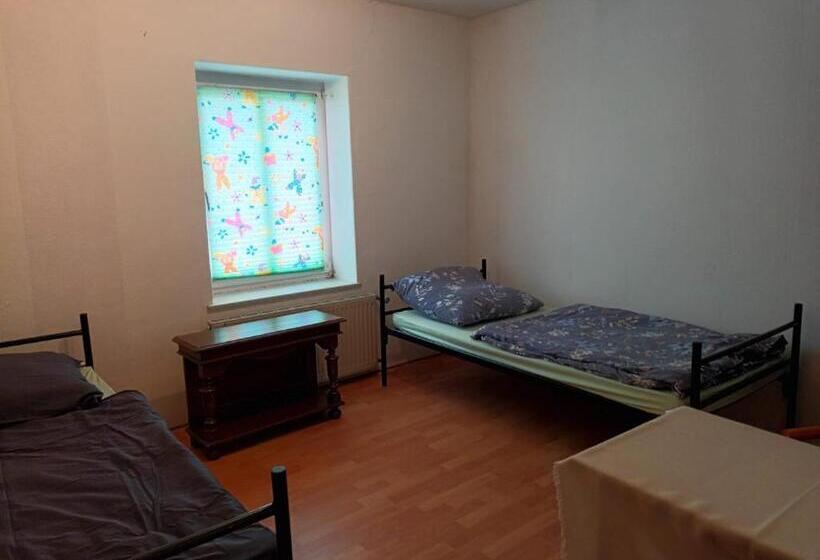 Трежместный Номер Economy, Pension Für Monteure In Leisnig