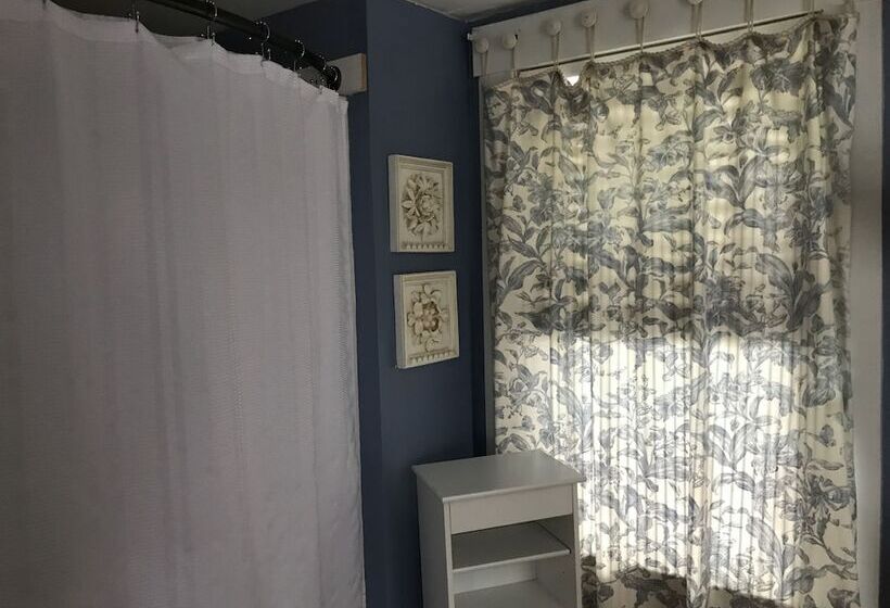 带1个卧室的公寓, The Monadnock Inn