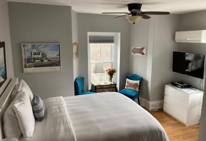 クイーンベッドのスーペリアルーム, Prince Albert Provincetown