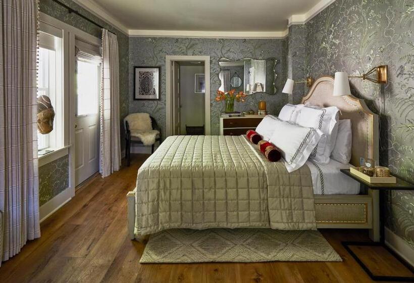 غرفة قياسية, The Cornell Inn