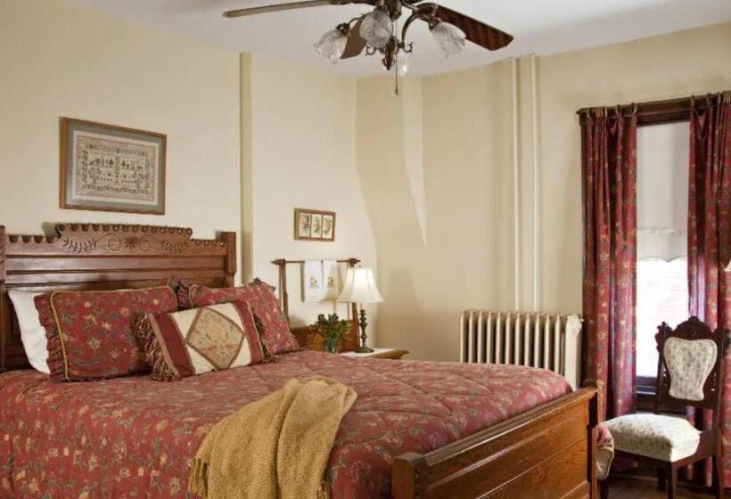 جناح عائلي, Brickhouse Inn B&b