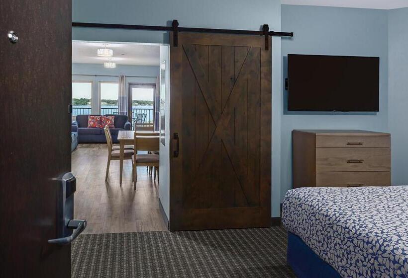 Люкс Повышенной Комфортности, Bridges Bay Resort