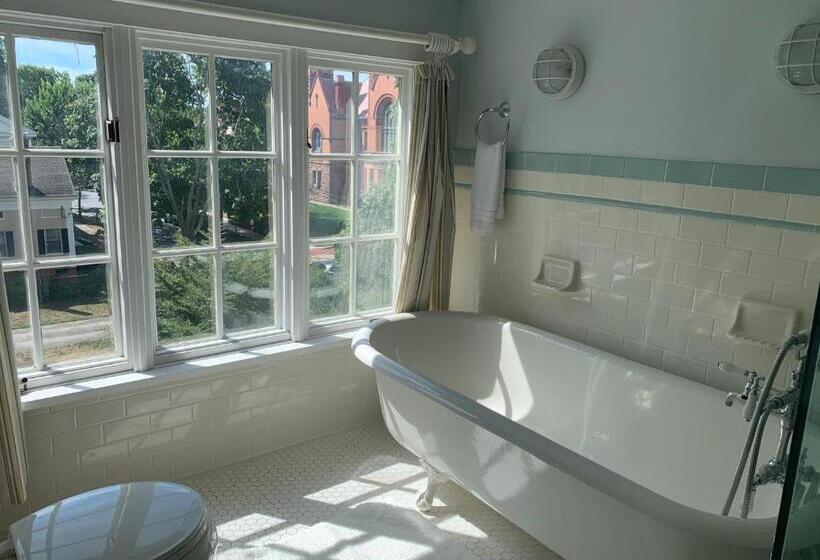 غرفة قياسية مطلّة علي الحديقة, Delano Homestead Bed And Breakfast